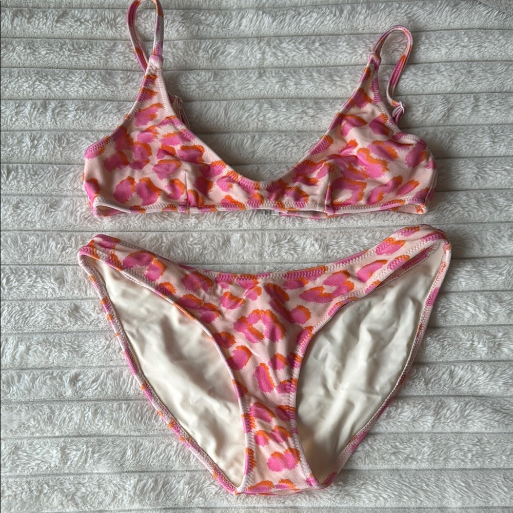 TRIANGL BRAND NEW Pink and Orange Patterned Bikini Set